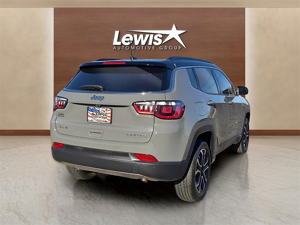 Used 2024 Jeep Compass Limited SUV