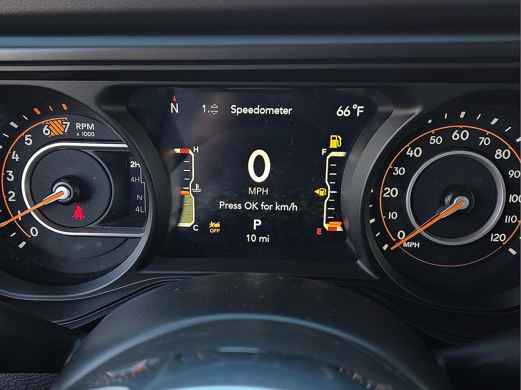 2026 Jeep Wrangler 4-Door Sahara - Photo 18