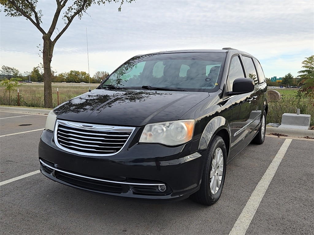 2014 Chrysler Town & Country Touring