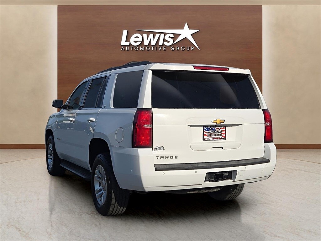 2020 Chevrolet Tahoe LT photo 2