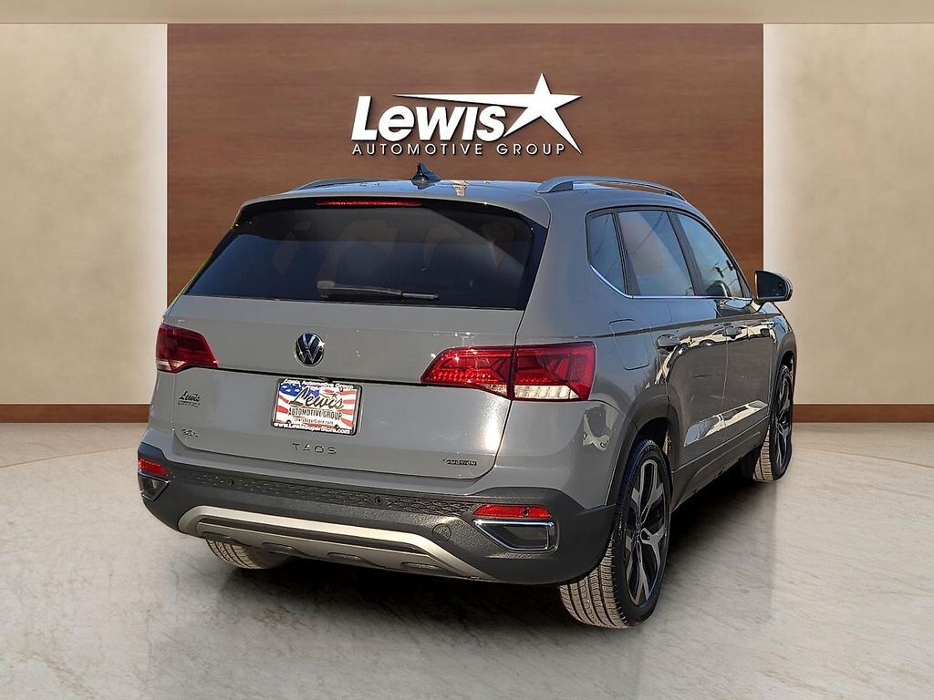 Used 2022 Volkswagen Taos 1.5T SEL SUV