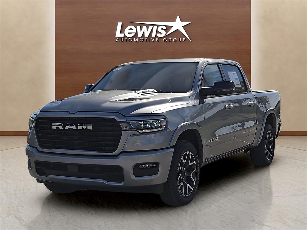 New 2026 Ram 1500 LARAMIE CREW CAB 4X4 5'7 BOX Pickup