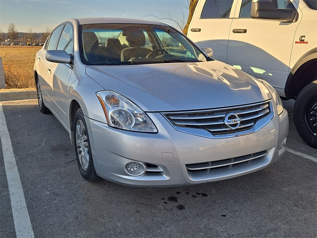 Used 2012 Nissan Altima 2.5 S Sedan