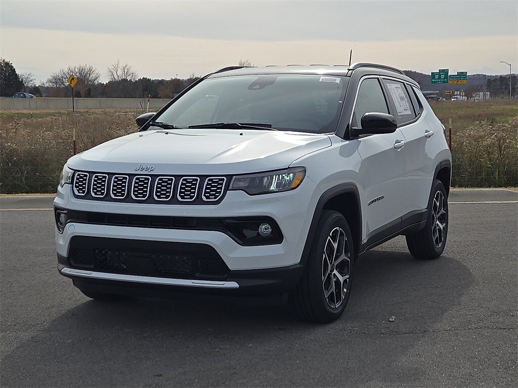 2026 Jeep Compass Limited's photo