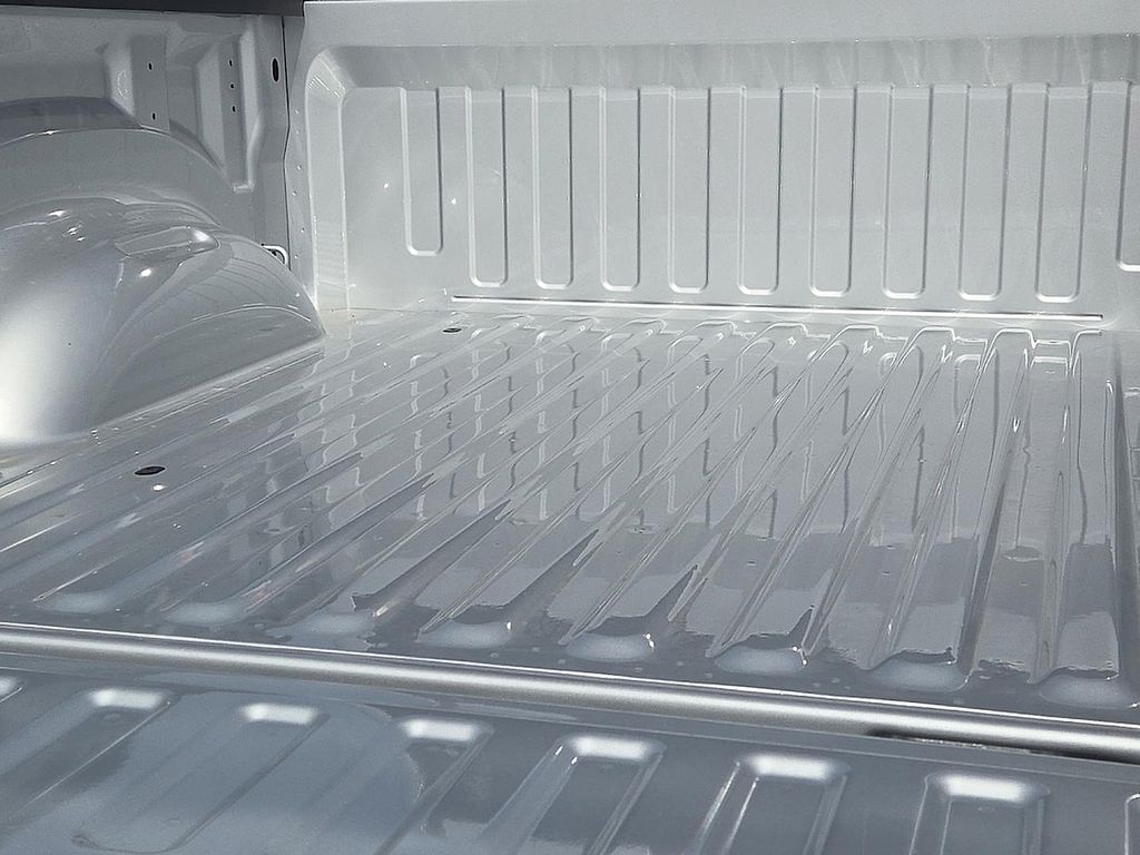 2026 RAM 1500 Laramie - Photo 8