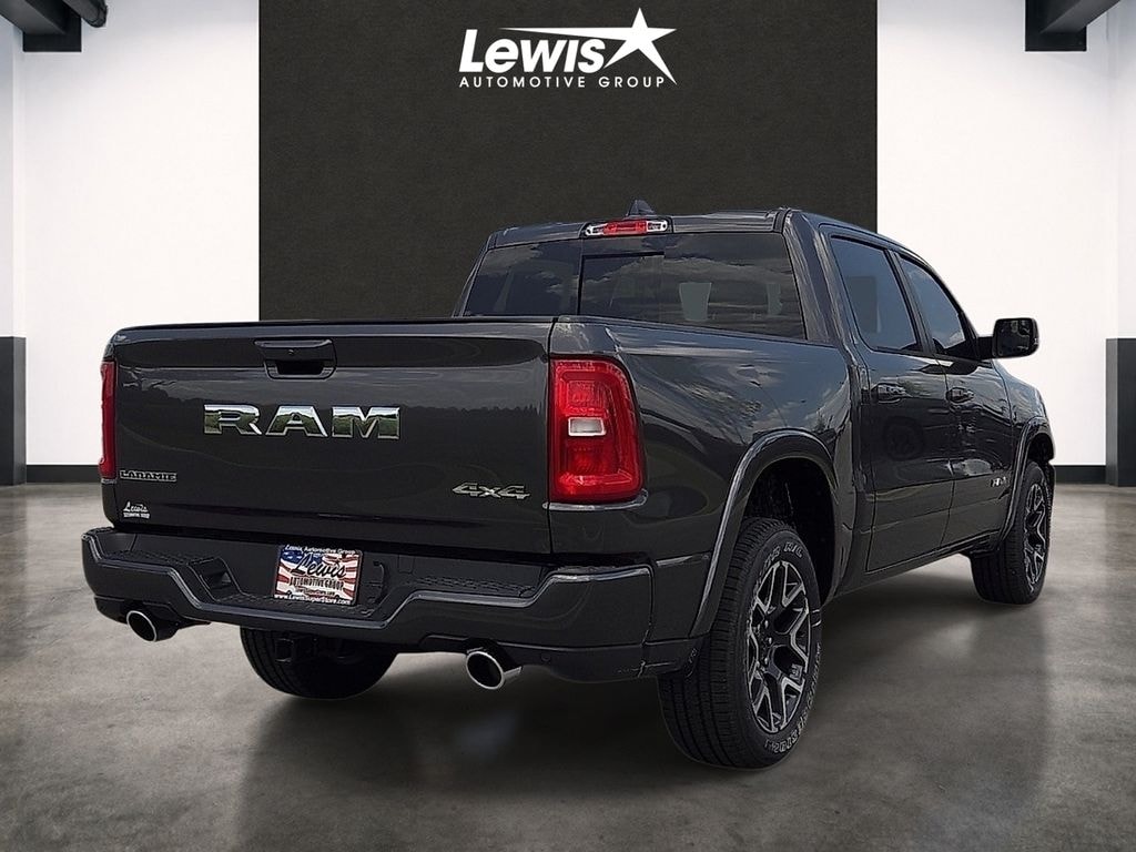New 2026 Ram 1500 LARAMIE CREW CAB 4X4 5'7 BOX Pickup