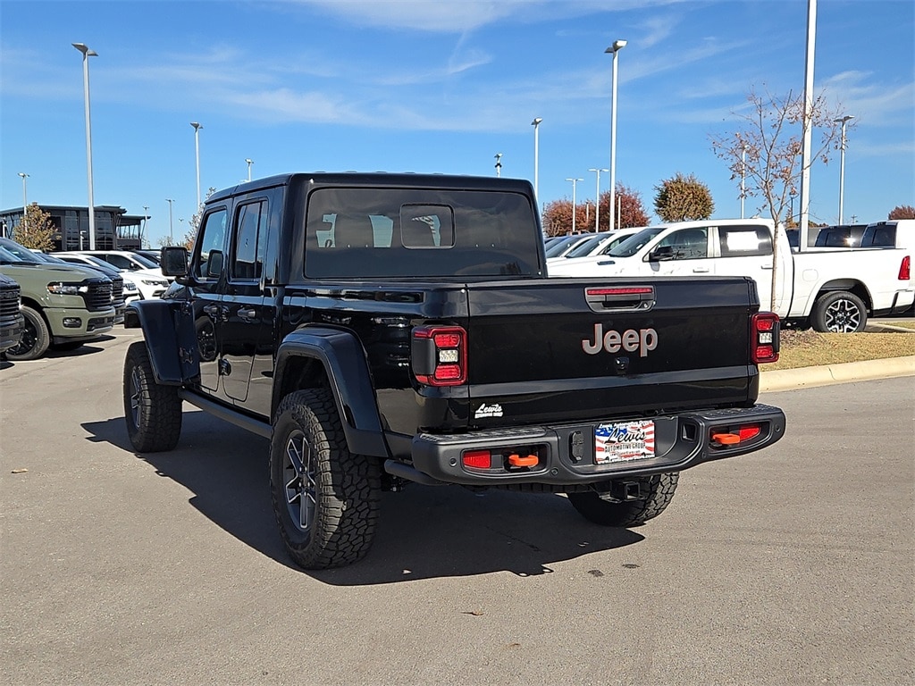New 2025 Jeep Gladiator MOJAVE X 4X4 Pickup
