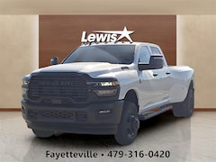 2026 Ram 3500 TRADESMAN CREW CAB 4X4 8' BOX Pickup