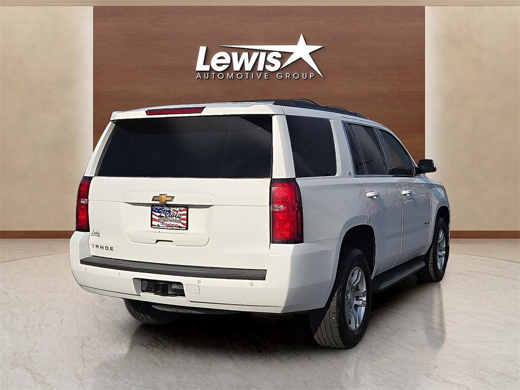 2020 Chevrolet Tahoe LT photo 3