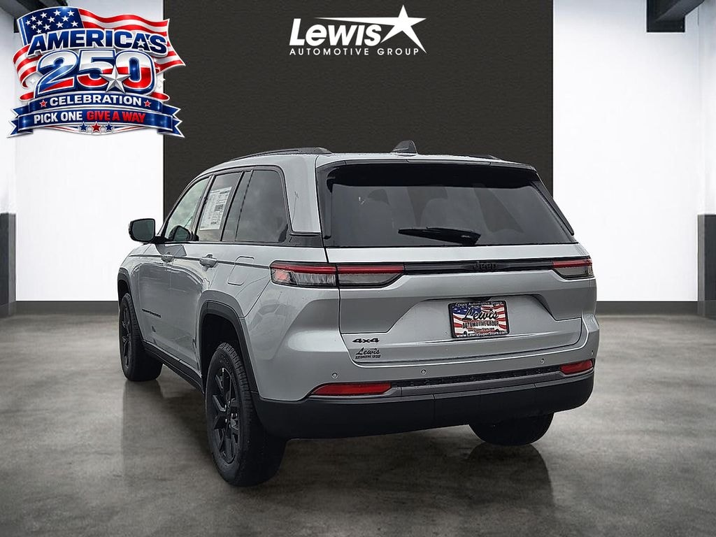 New 2026 Jeep Grand Cherokee LAREDO ALTITUDE 4X4 Sport Utility