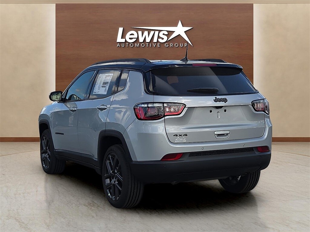 2026 Jeep Compass Limited Altitude Sport photo 2