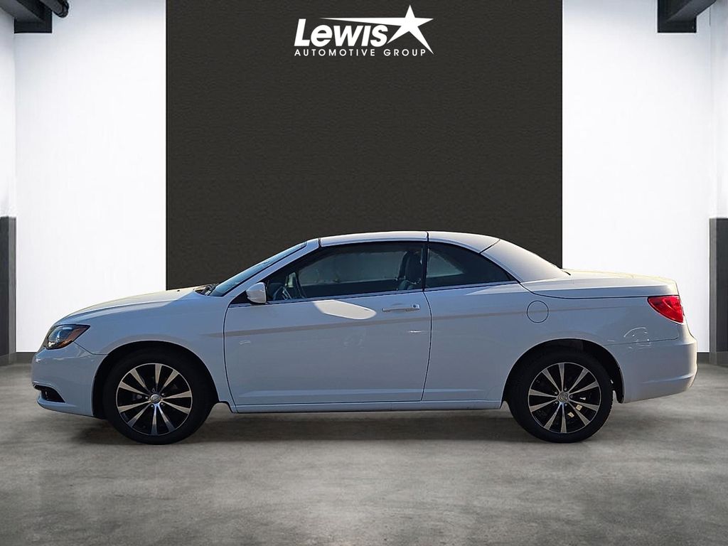 Used 2014 Chrysler 200 S with VIN 1C3BCBGG2EN136191 for sale in Fayetteville, AR