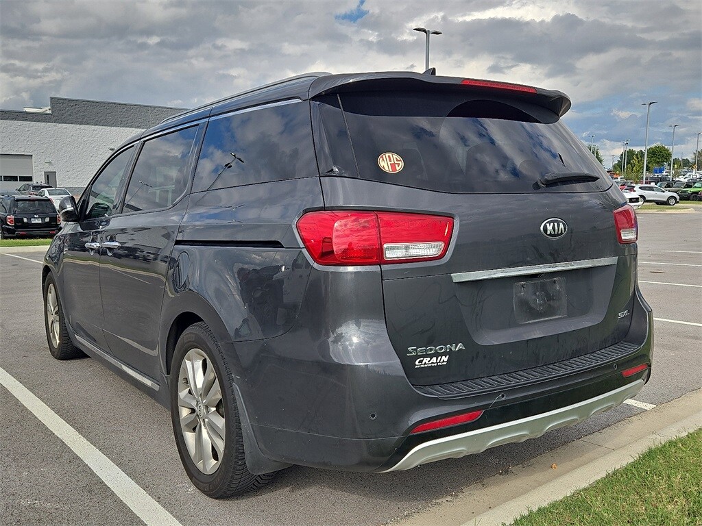 2018 Kia Sedona SX Limited photo 3