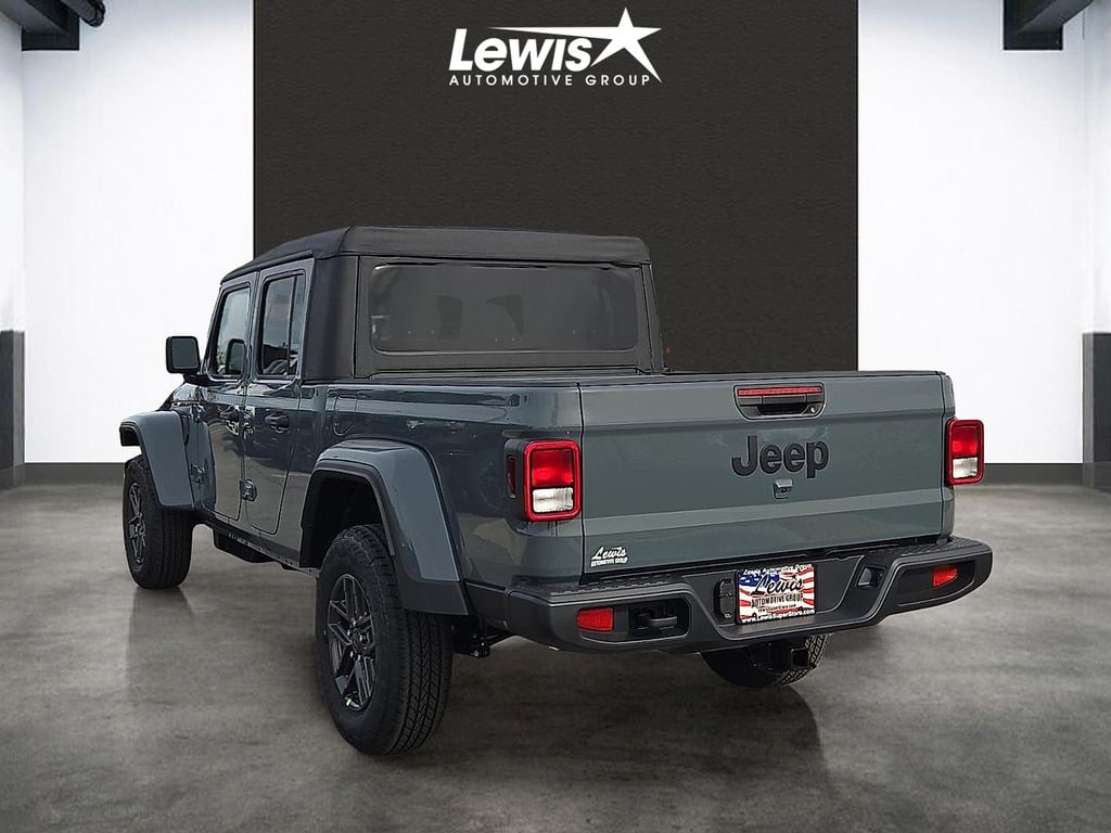 New 2026 Jeep Gladiator SPORT S 4X4 Pickup