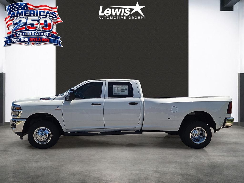 New 2026 Ram 3500 TRADESMAN CREW CAB 4X4 8' BOX Pickup