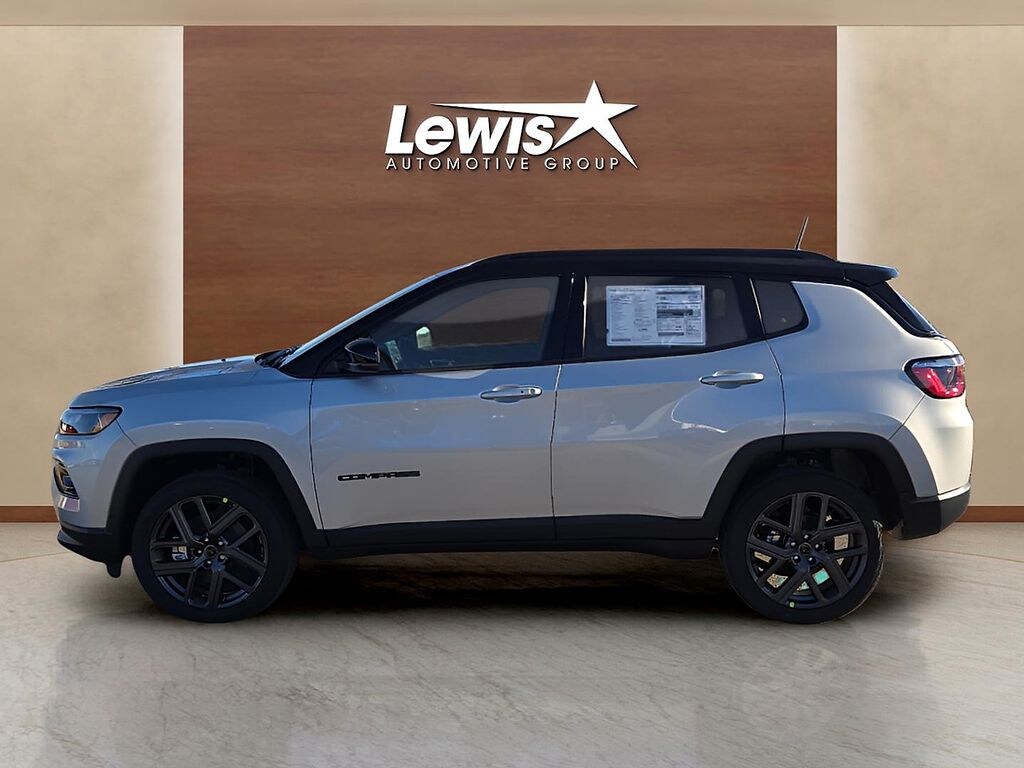 New 2026 Jeep Compass LIMITED ALTITUDE 4X4 Sport Utility