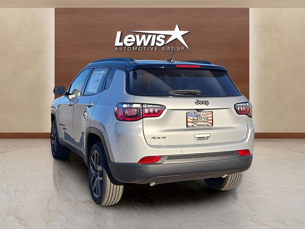 New 2026 Jeep Compass LIMITED ALTITUDE 4X4 Sport Utility