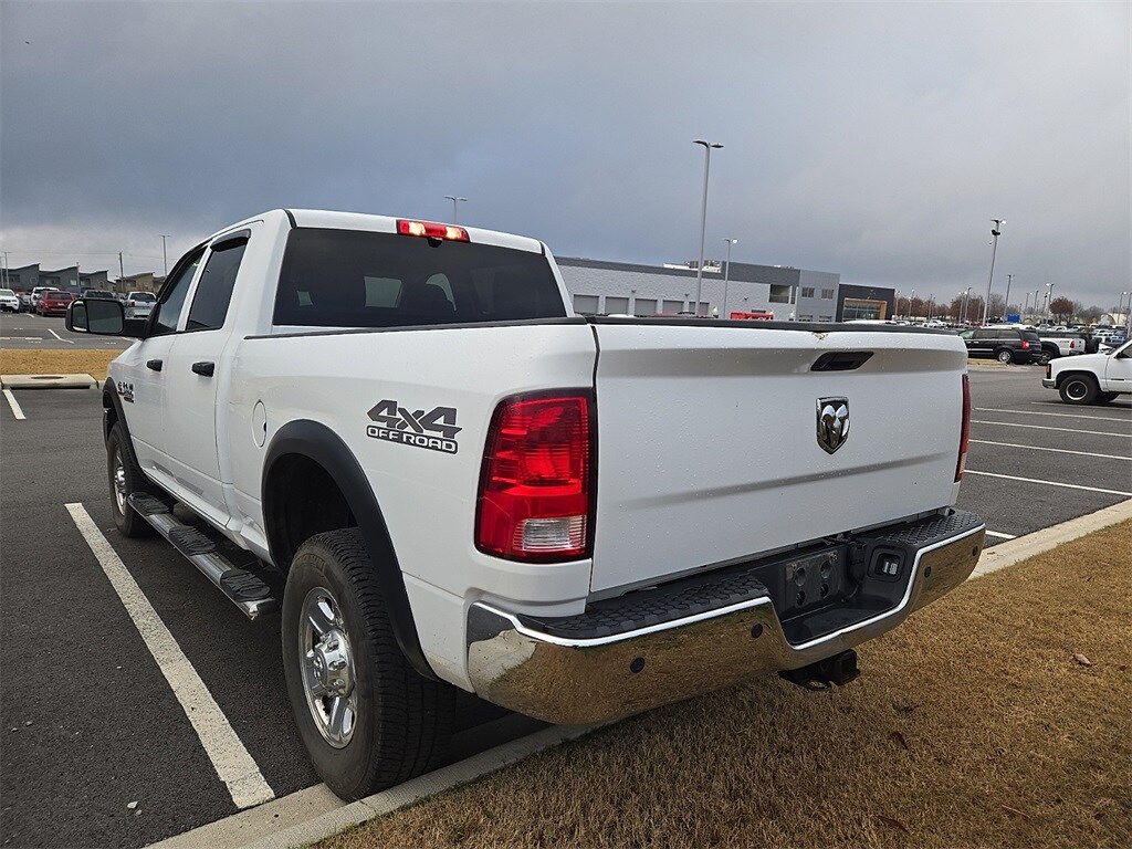 2018 Ram 2500 Tradesman photo 2