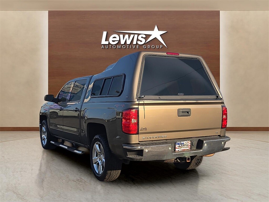 2015 Chevrolet Silverado 1500 LT photo 2