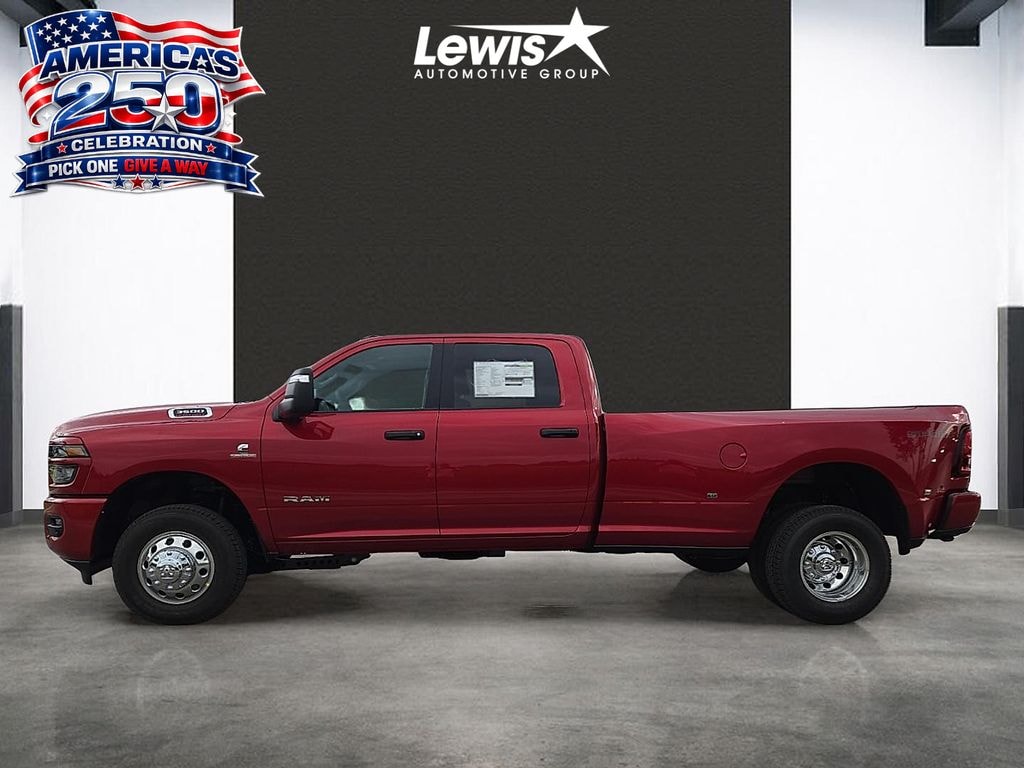 New 2026 Ram 3500 BIG HORN CREW CAB 4X4 8' BOX Pickup