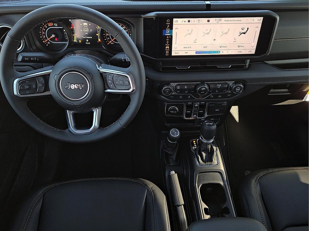 2026 Jeep Wrangler 4-Door Sahara - Photo 11