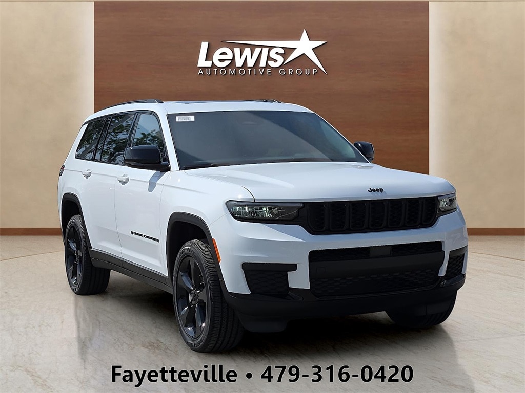 New 2025 Jeep Grand Cherokee L ALTITUDE X 4X4 Sport Utility
