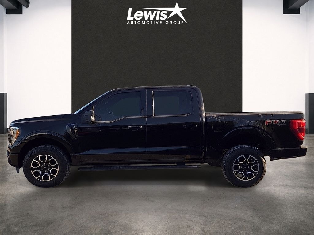 Used 2022 Ford F-150 XLT Truck SuperCrew Cab