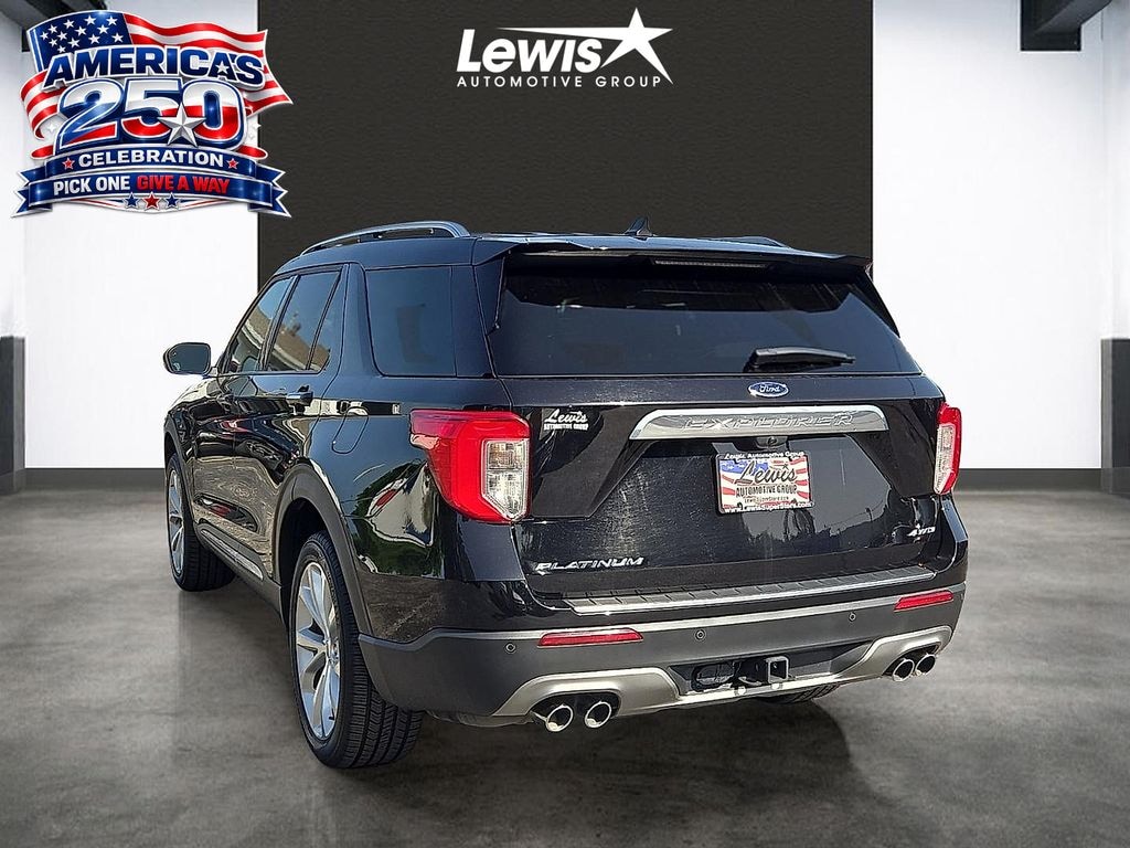 Used 2024 Ford Explorer Platinum SUV