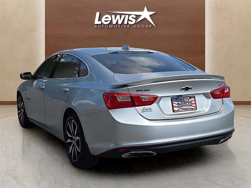 2020 Chevrolet Malibu RS photo 3