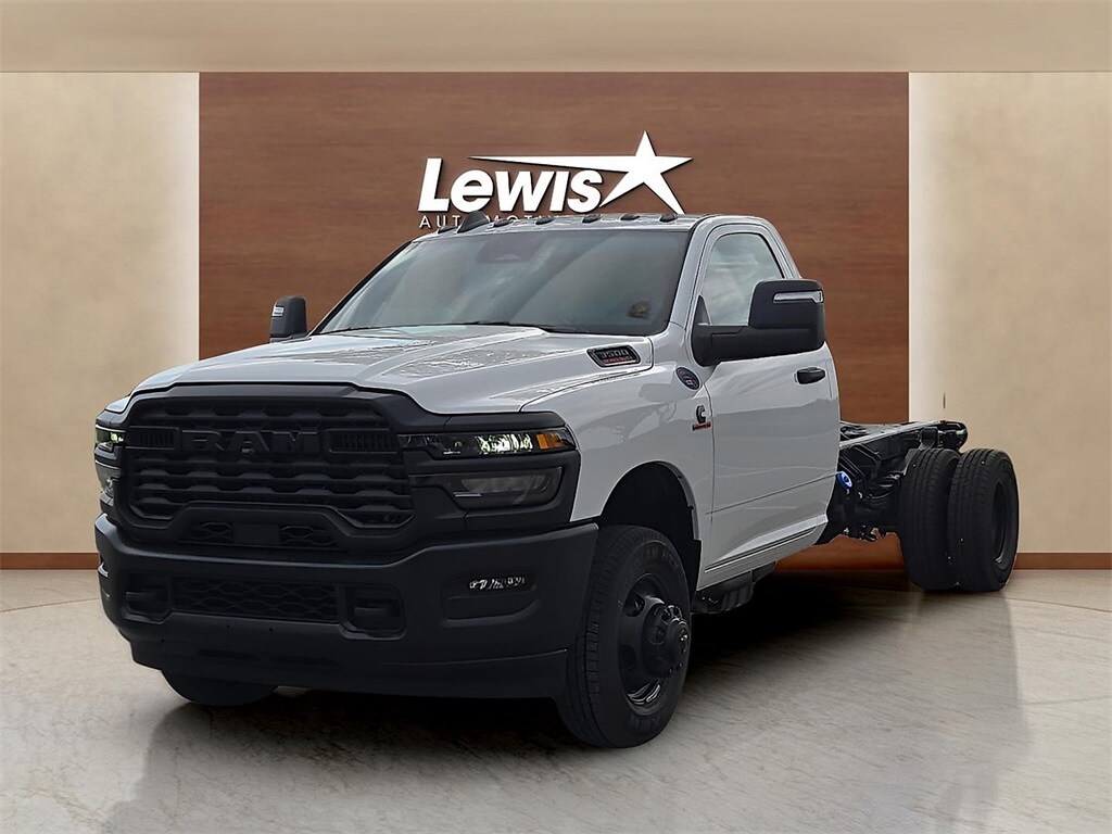 New 2026 Ram 3500 Chassis Cab 3500 TRADESMAN CHASSIS REGULAR CAB 4X4 84' CA Pickup