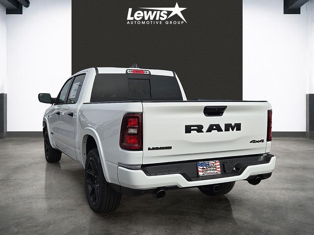 New 2026 Ram 1500 LARAMIE CREW CAB 4X4 5'7 BOX Pickup