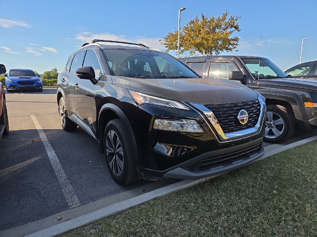 Used 2021 Nissan Rogue SV SUV
