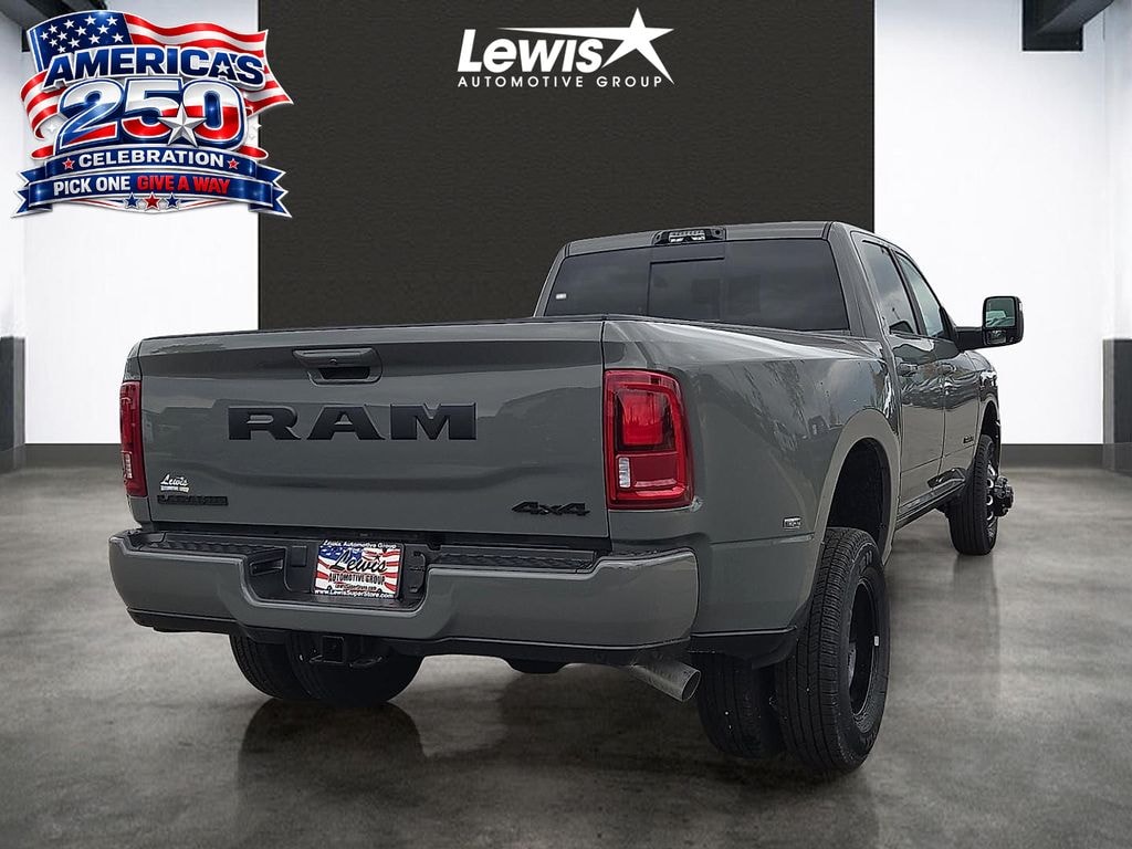 New 2026 Ram 3500 LARAMIE CREW CAB 4X4 8' BOX Pickup