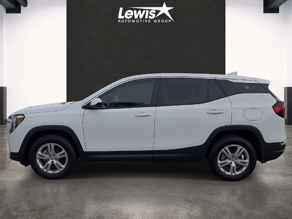 Used 2024 GMC Terrain SLE SUV