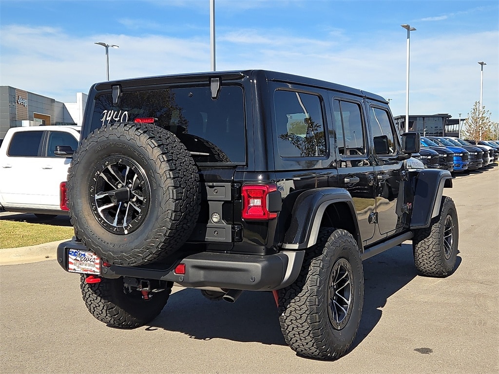 New 2025 Jeep Wrangler 4-DOOR RUBICON X Sport Utility
