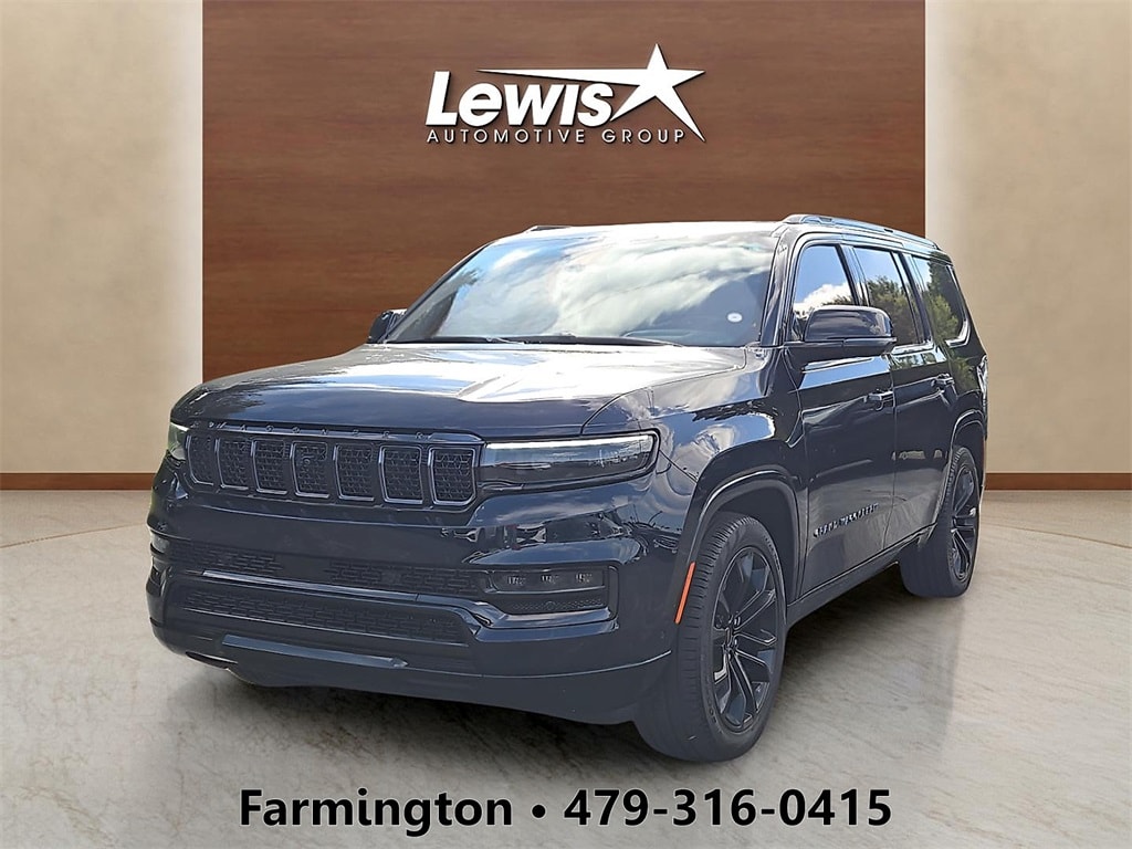 2024 Jeep Grand Wagoneer Series II's photo