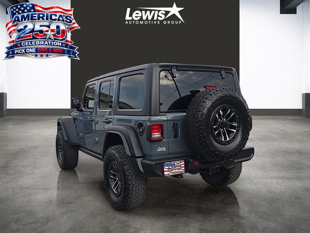Used 2025 Jeep Wrangler Willys SUV