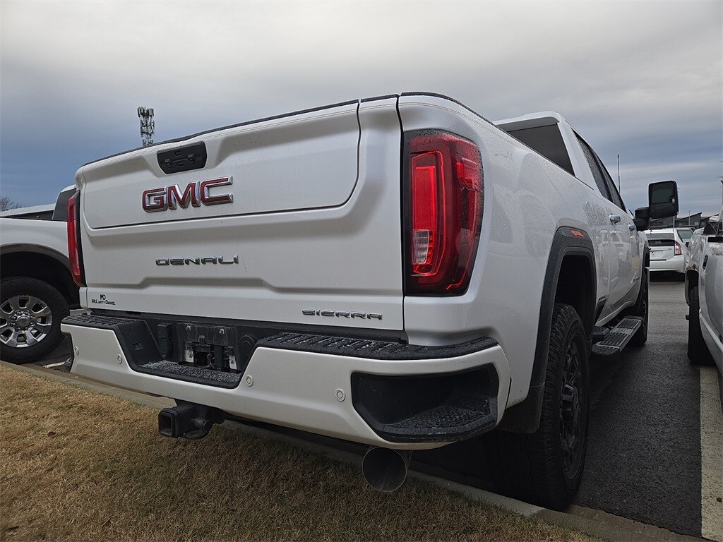 2021 Gmc Sierra Denali photo 2