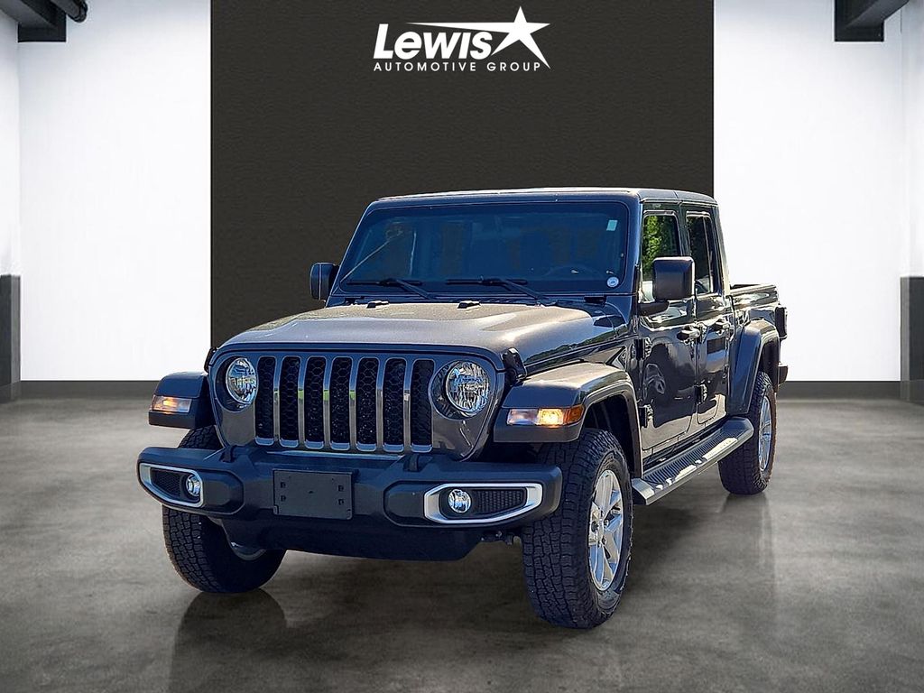 2023 Jeep Gladiator Sport S's photo