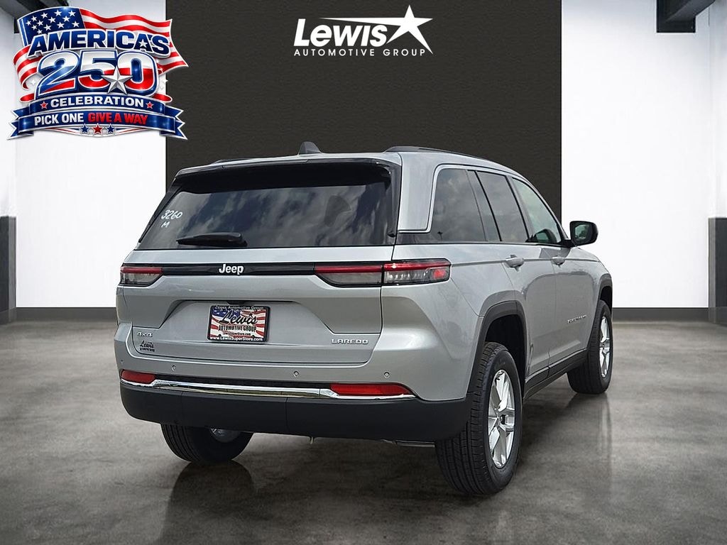 New 2026 Jeep Grand Cherokee LAREDO X 4X4 Sport Utility