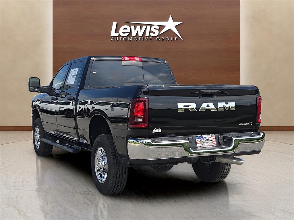 2026 Ram 2500 Tradesman photo 2