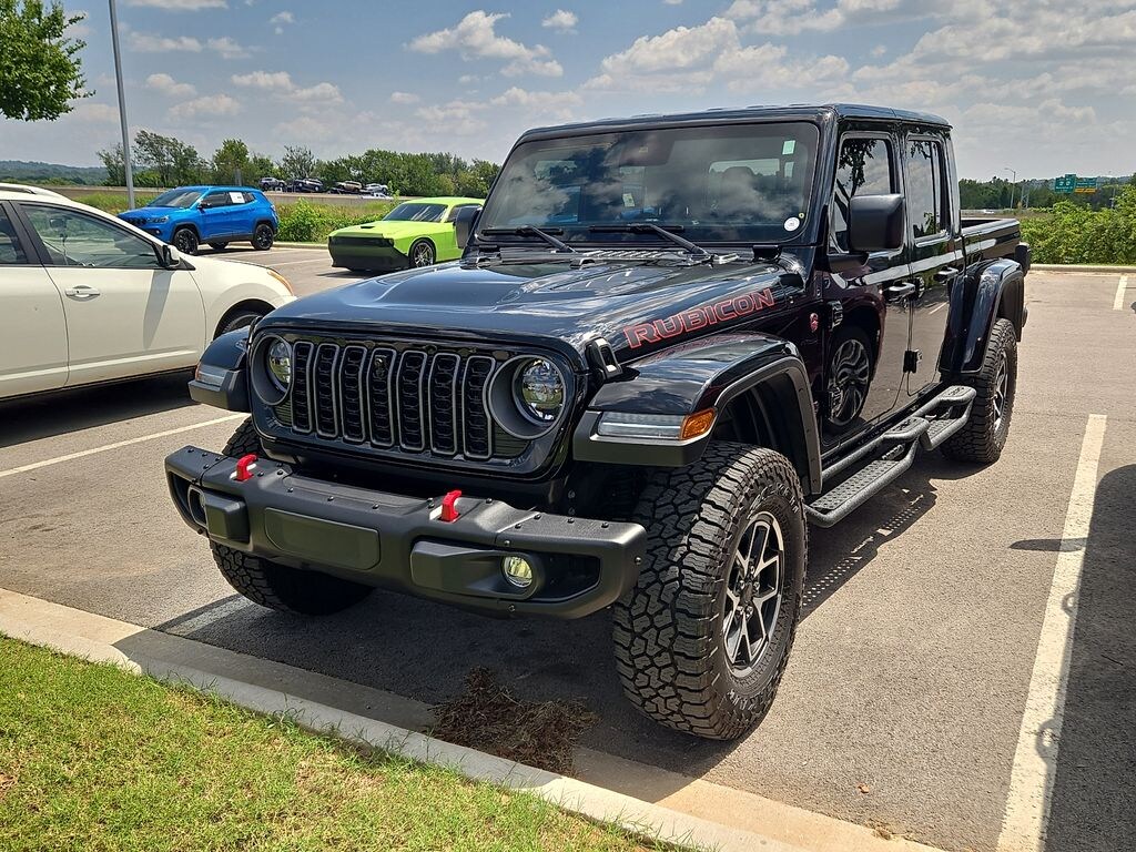 Used 2025 Jeep Gladiator Rubicon Truck Crew Cab