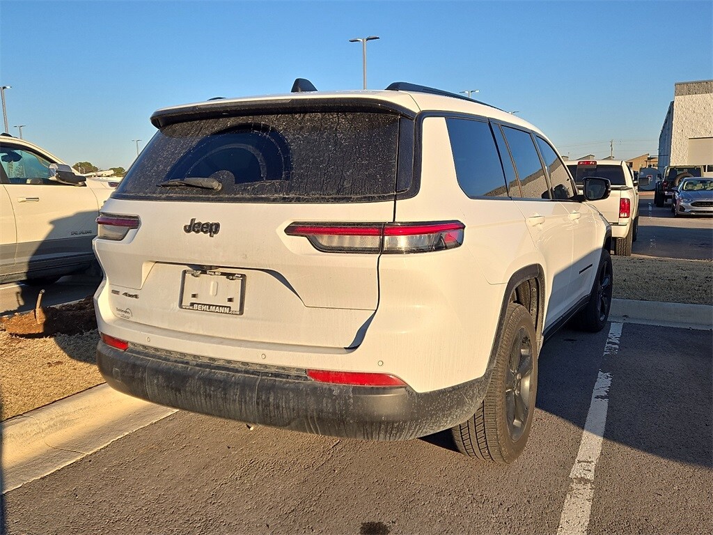 Used 2022 Jeep Grand Cherokee L Altitude SUV