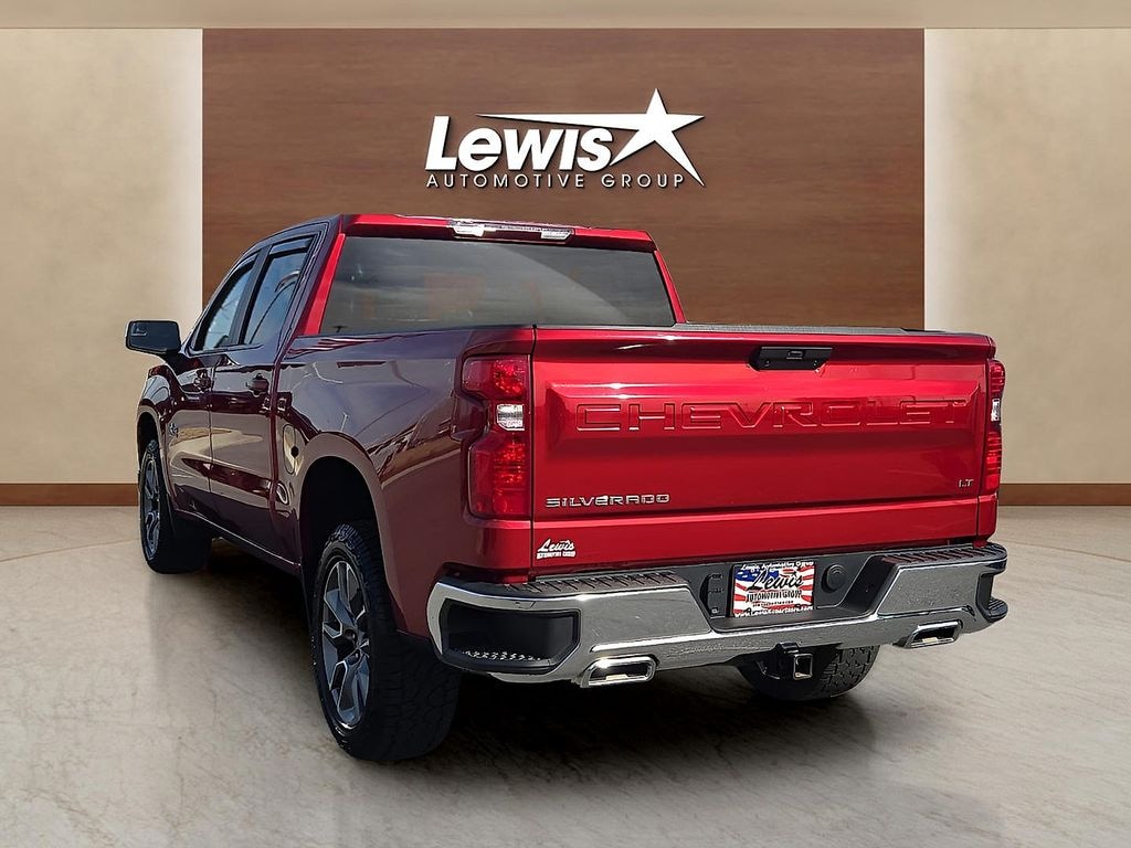 Used 2021 Chevrolet Silverado 1500 LT Truck Crew Cab