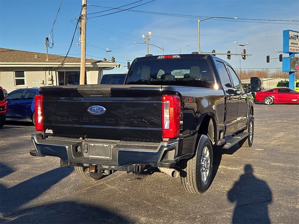 Used 2024 Ford F-250SD XLT Truck Crew Cab