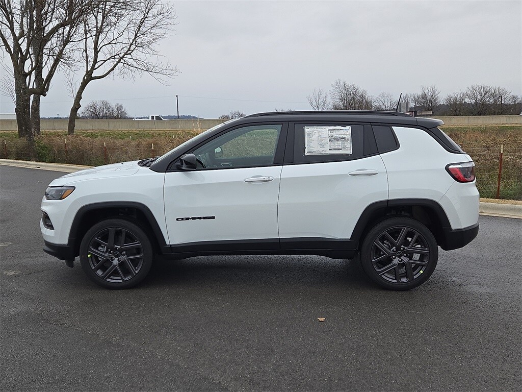 2026 Jeep Compass Limited Altitude photo 2