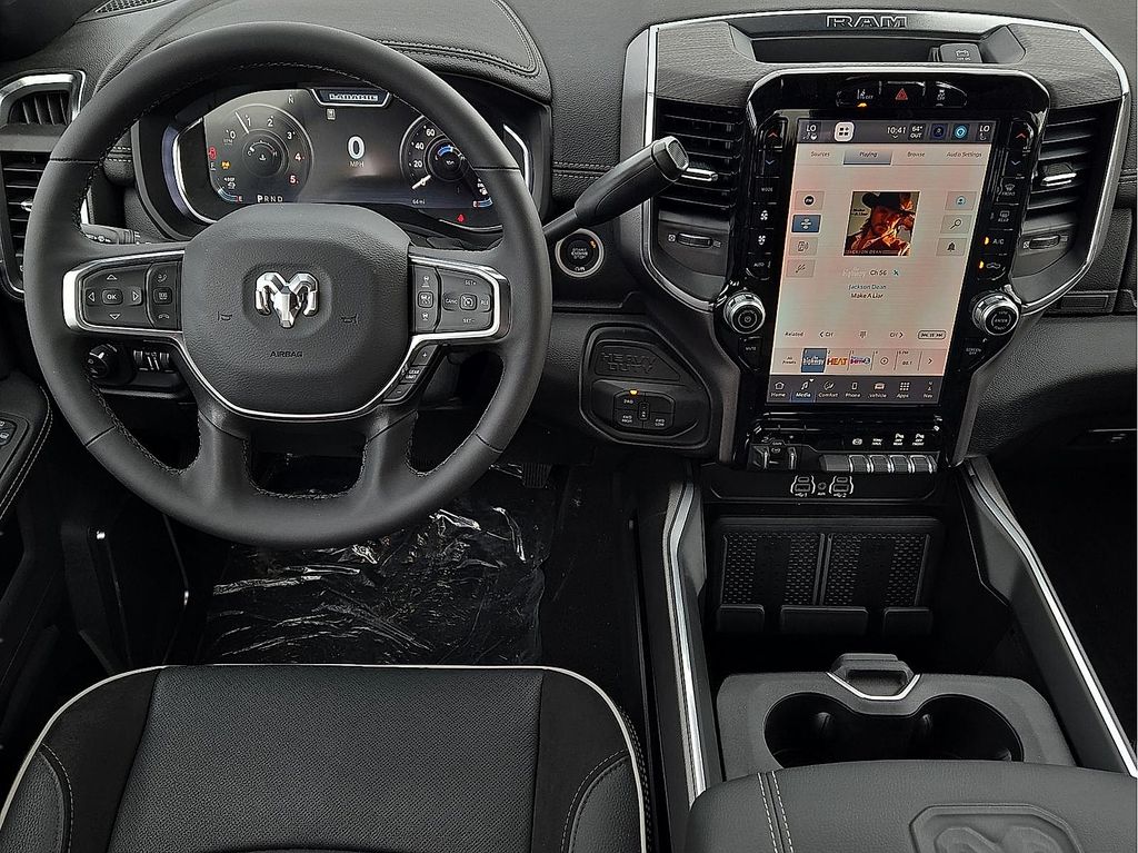 2026 RAM 2500 Laramie - Photo 11