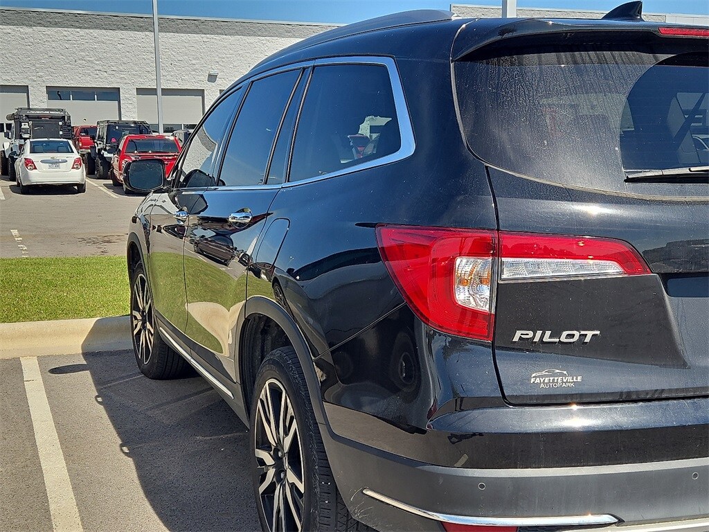 2022 Honda Pilot Elite photo 3