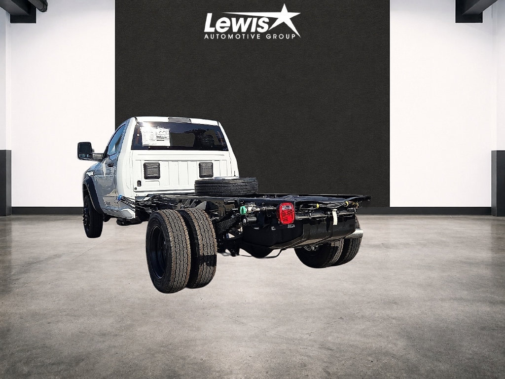 New 2027 Ram 4500 REG CAB CHASSIS Pickup