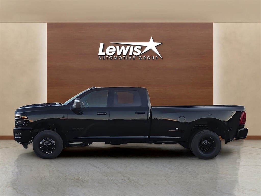 2026 Ram 3500 Laramie photo 3